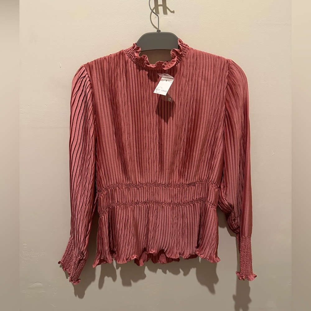 C EST. 1946 - NWT Ruffle Neck Long-Sleeve Pleated Top - Dusty Rose (Medium)